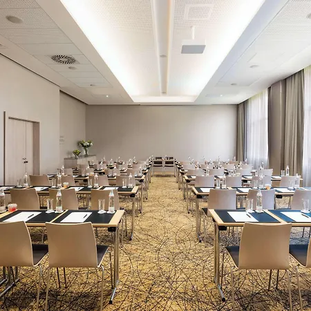 Отель Lindner Bratislava, Part Of Jdv By Hyatt 4*